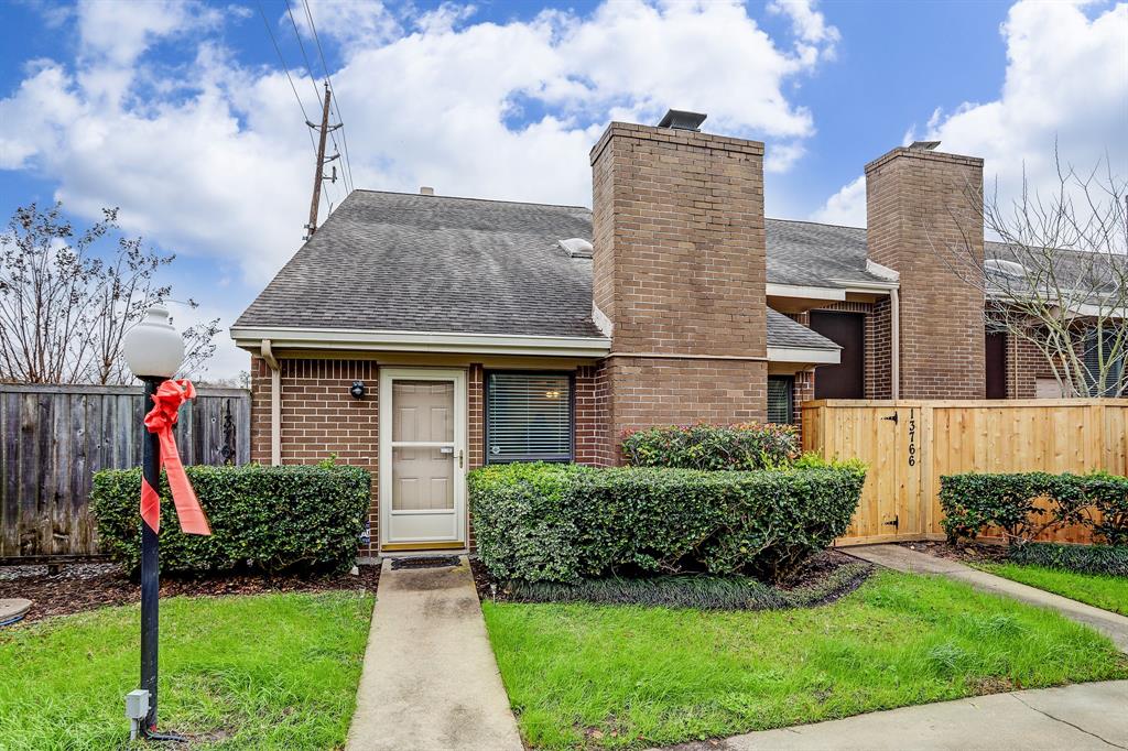 Property photo for 13768 Hollowgreen Drive, #353/51, Houston, TX