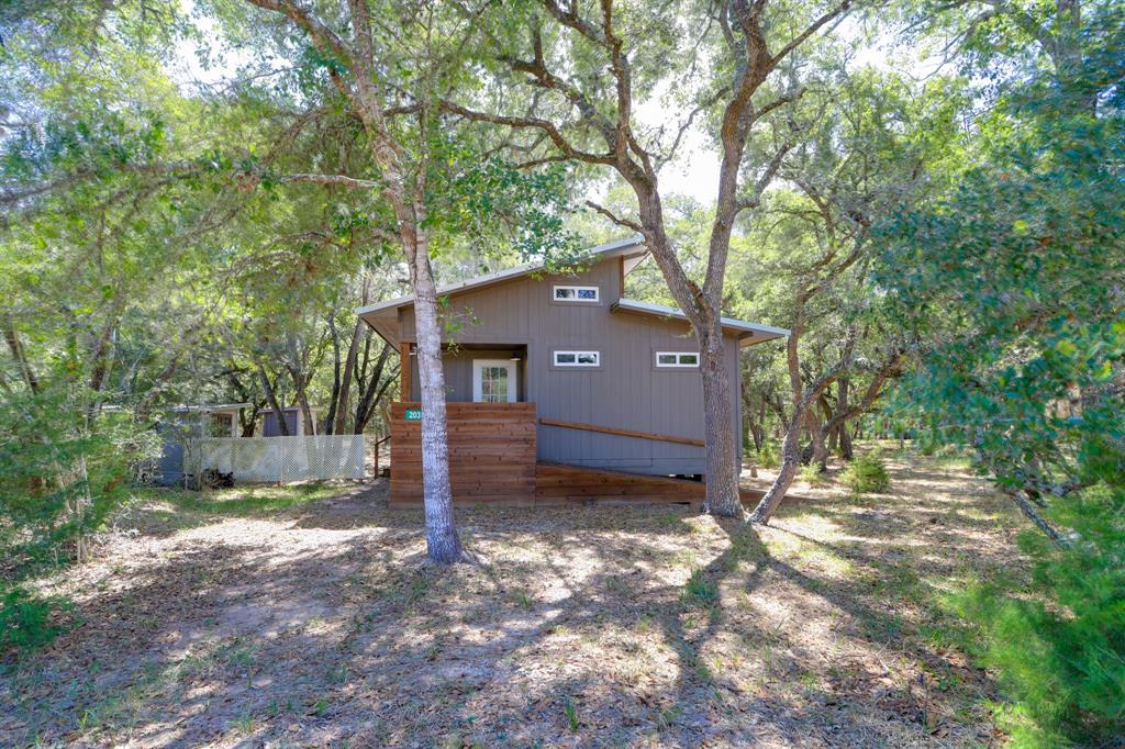 Property photo for 203 Hickory Drive, Sheridan, TX