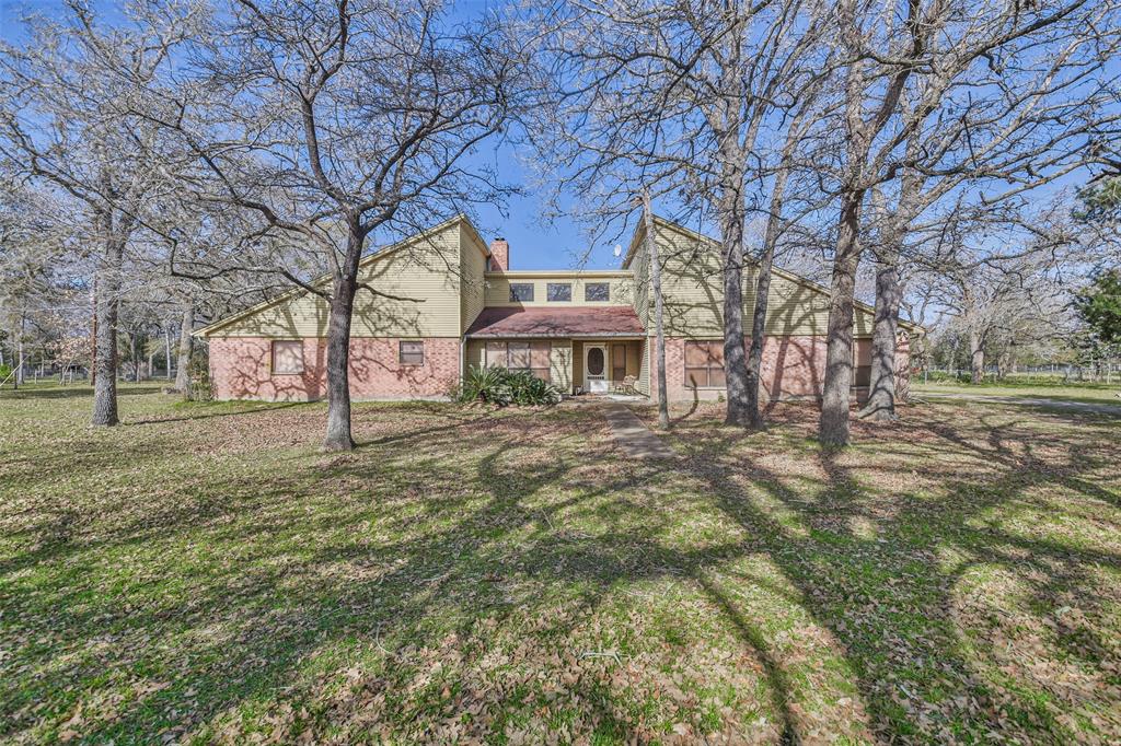 Property photo for 109 Pin Oak Lane, Hempstead, TX