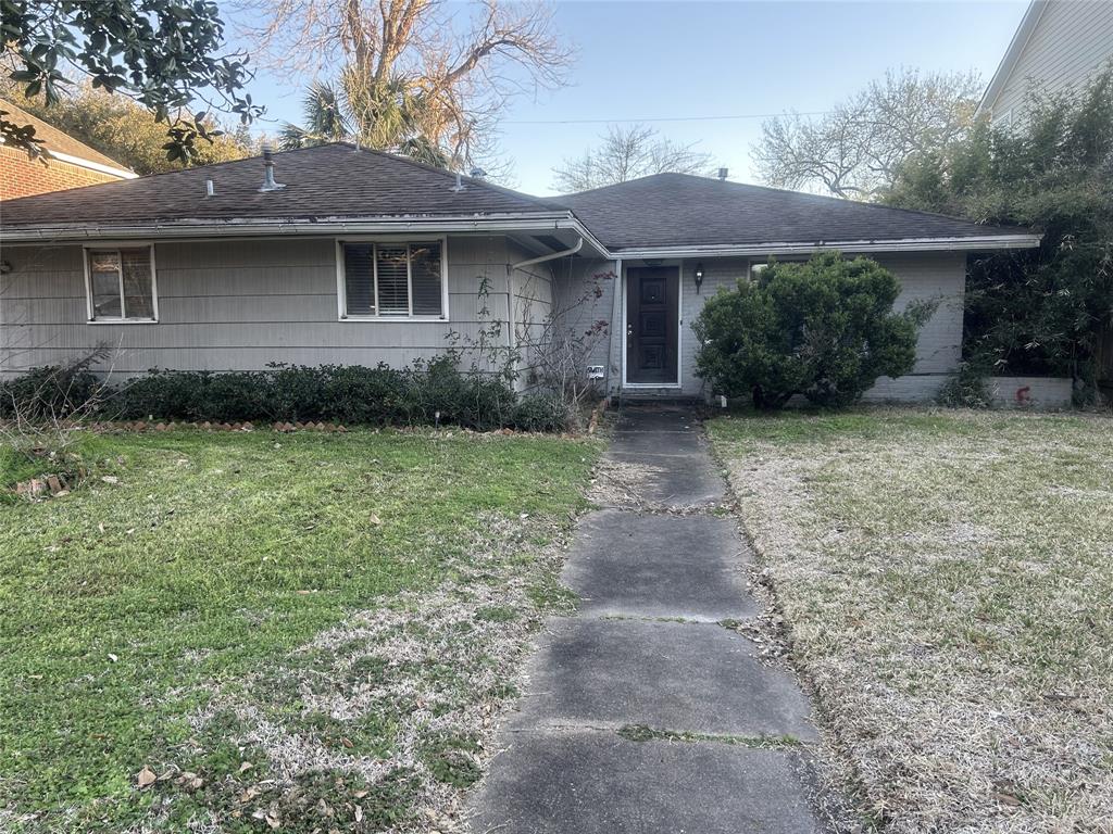 Property photo for 5111 Aspen Street, Bellaire, TX