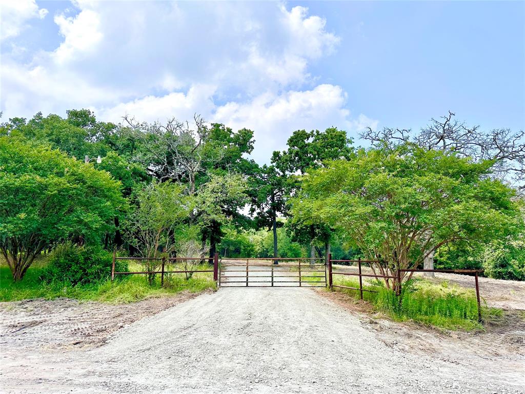 Property photo for 4902 Scenic View Drive, Anderson, TX