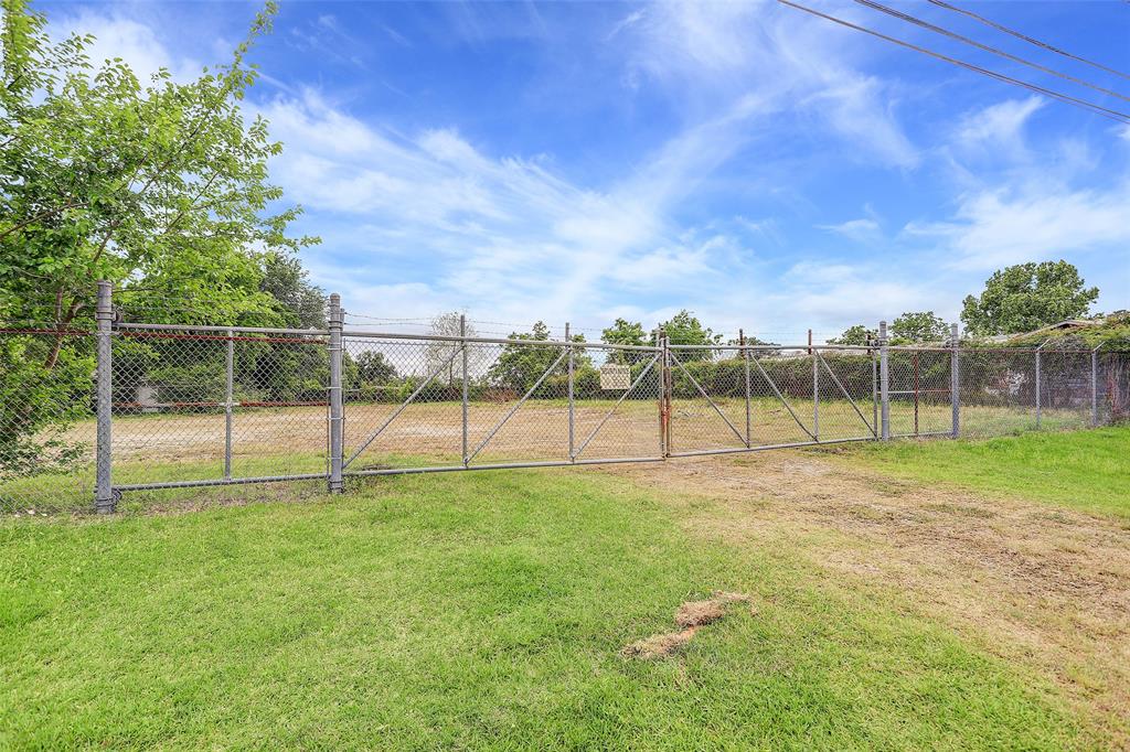 Property photo for 16526 Market Street, Channelview, TX